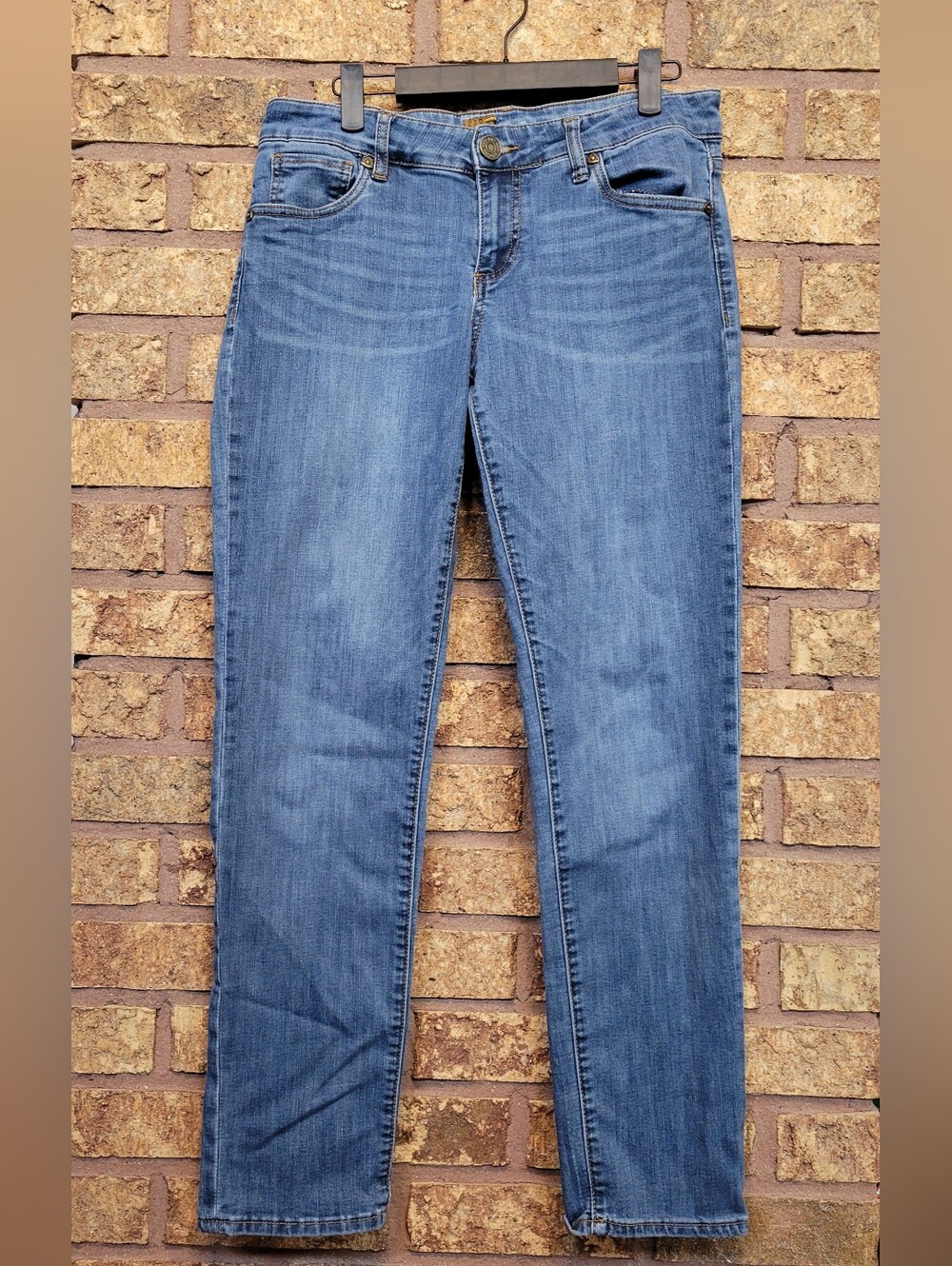 Kut from the Kloth Medium Blue Boyfriend Jeans Size 2 Stretch